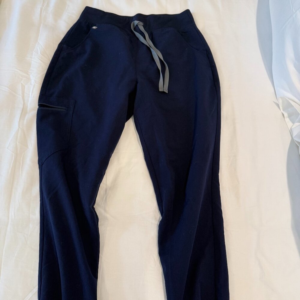 Navy Figs Scrub Joggers